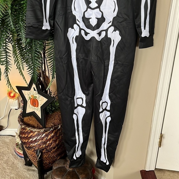 Brand New Halloween Costume Skeleton Zip Up Onesie Mask Cosplay Black & White - Picture 3 of 13